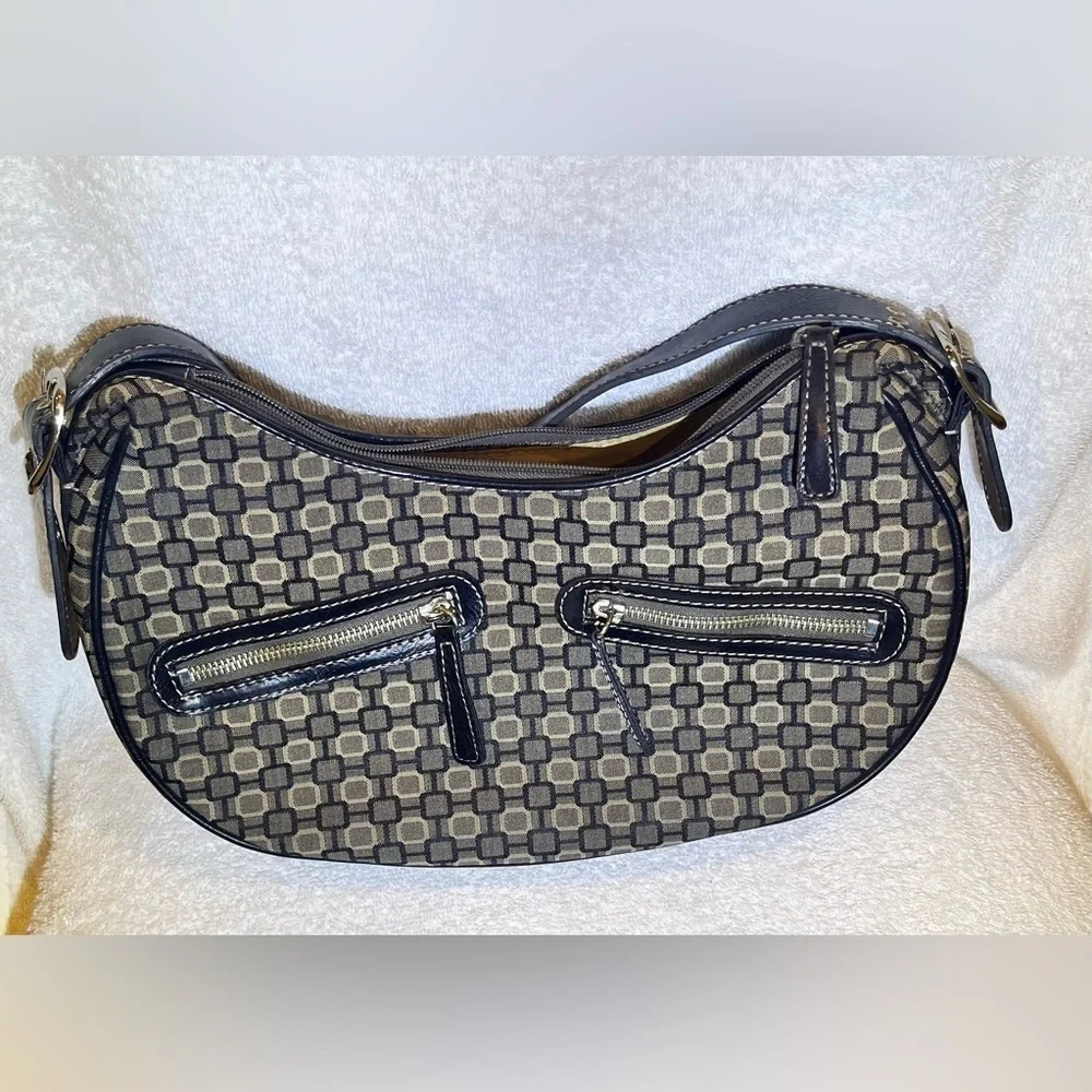 Cute nine West hobo bag